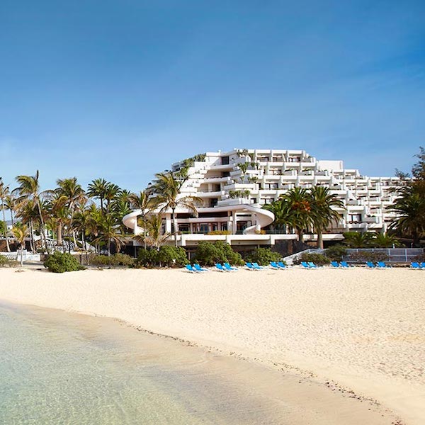 Melia Salinas is located on the beach