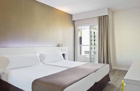 Superior room with pool view at Sol Pelicanos Ocas