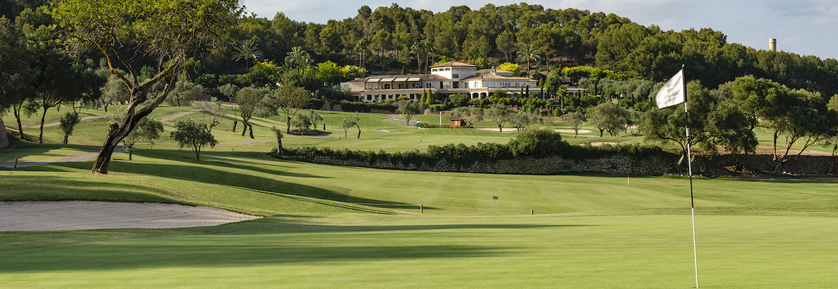 The 10th hole on Son Muntaner Golf