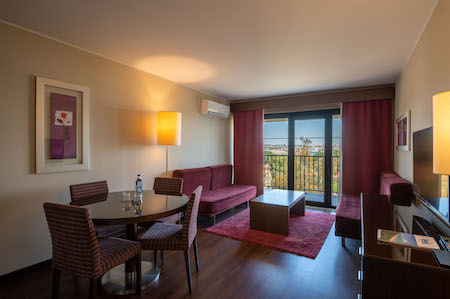 Sea view suite with balcony