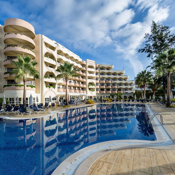Pool view of Vila Gale Cerro Alagoa Hotel in Albufeira