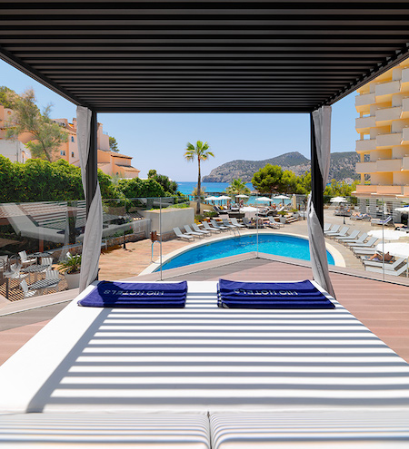  Chill Out Terrace at the H10 Blue Mar