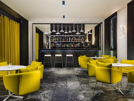 Lobby Bar at H10 Port Vell