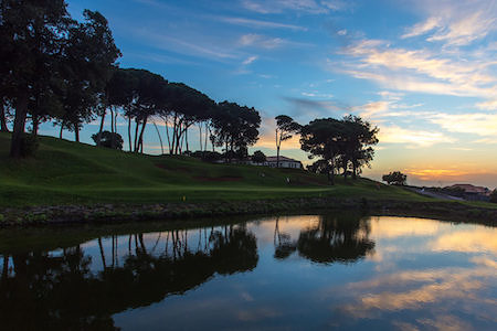 Beautiful water hole on Palheiro Golf